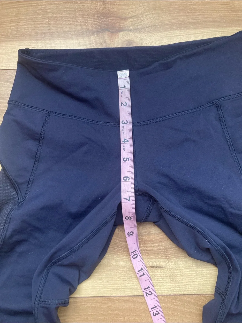 Lululemon Navy Blue Side Mesh Panel Capri Leggings